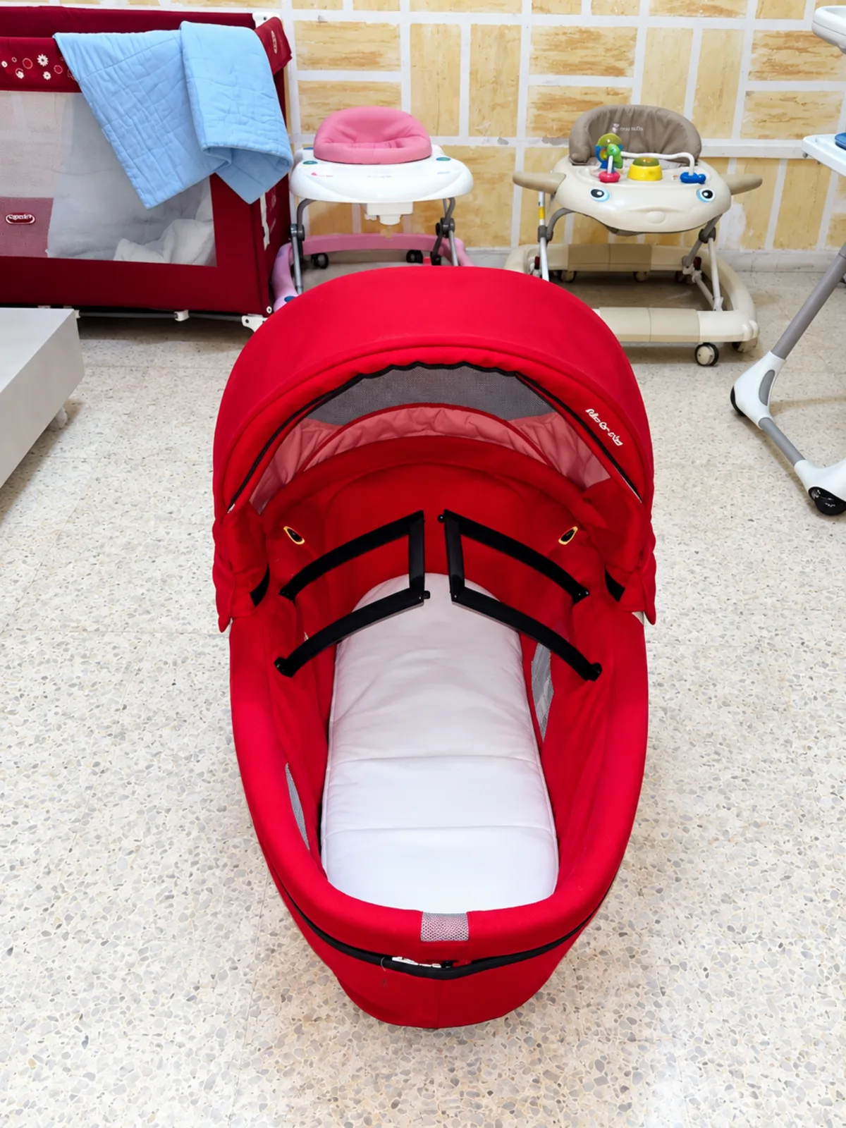 Maxi Cosi bébé confort comme neuf