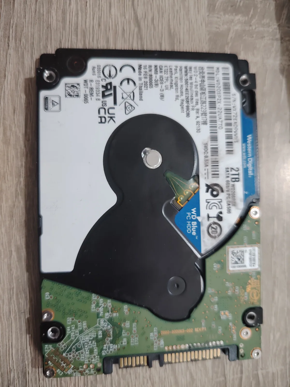 disque dur interne 2,5 pouces d'une capacité de 2 To