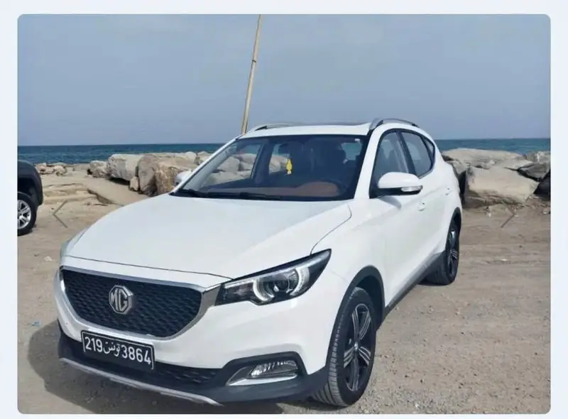 MG ZS Luxe