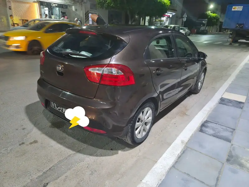 KIA Rio 5p 1.2 i-CVVT 16V 85 cv