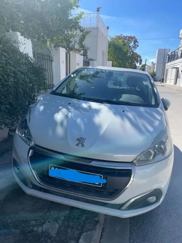Peugeot 208 Allure