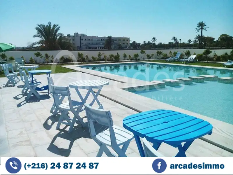 Appartement avec piscine s2