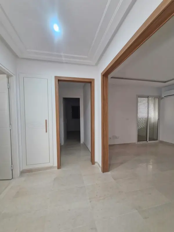 Appartement s2 résidence essaraya 3 borj louzir